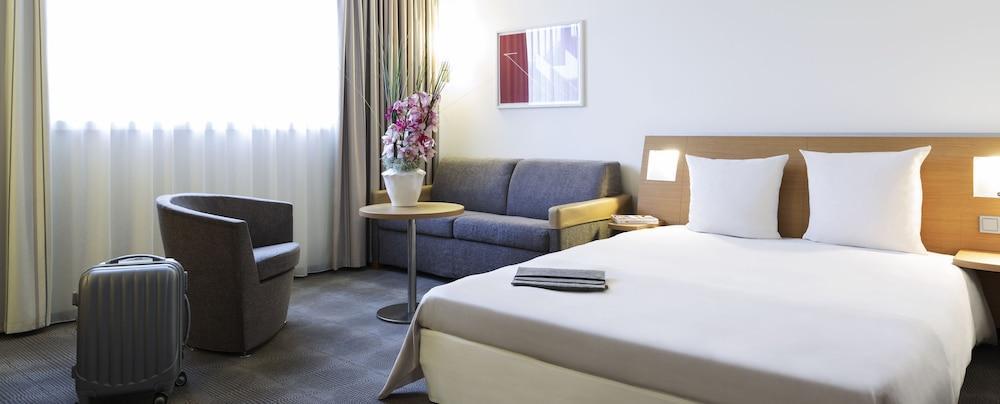 Novotel Frankfurt City Francoforte sul Meno Esterno foto
