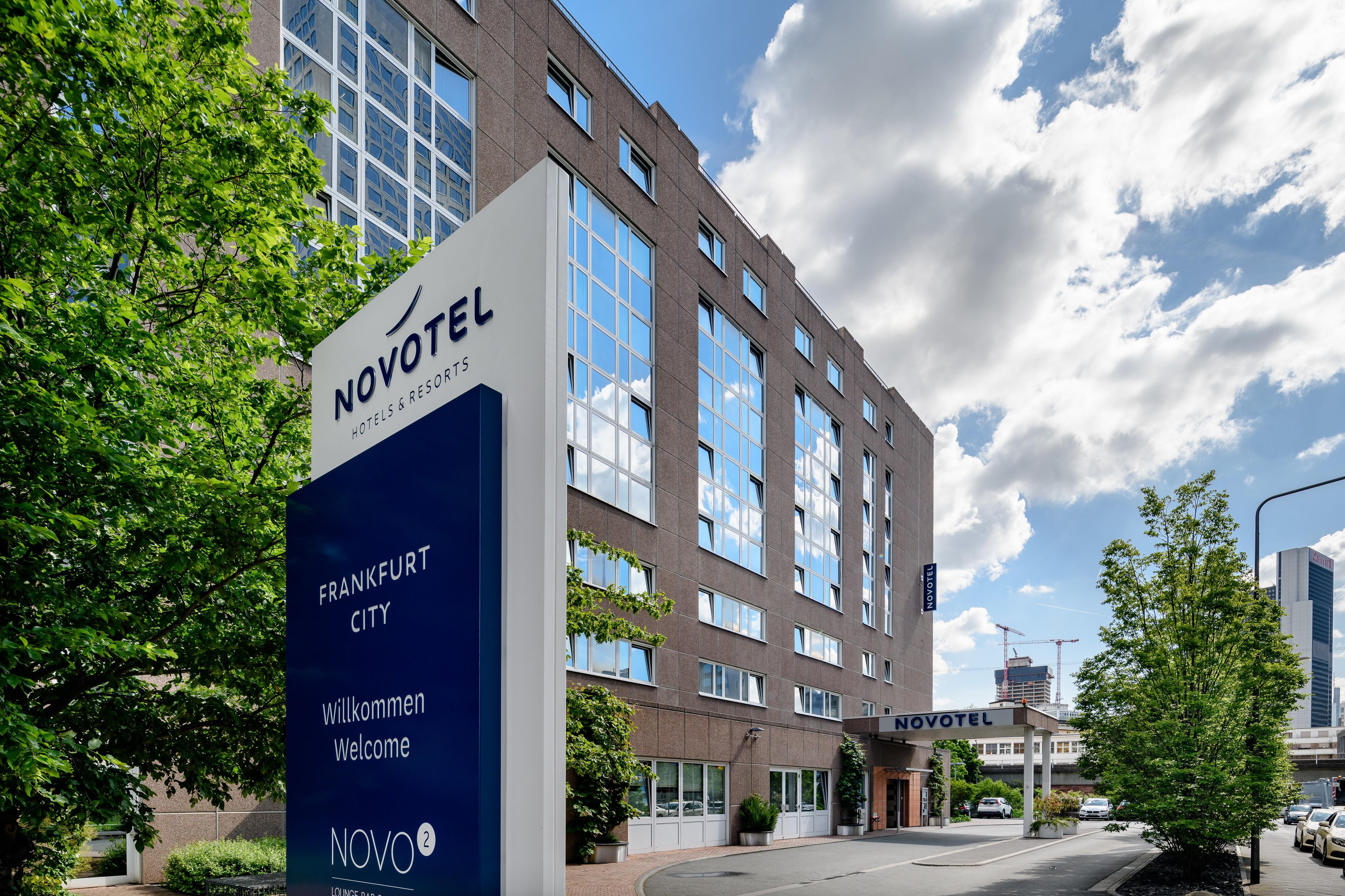 Novotel Frankfurt City Francoforte sul Meno Esterno foto