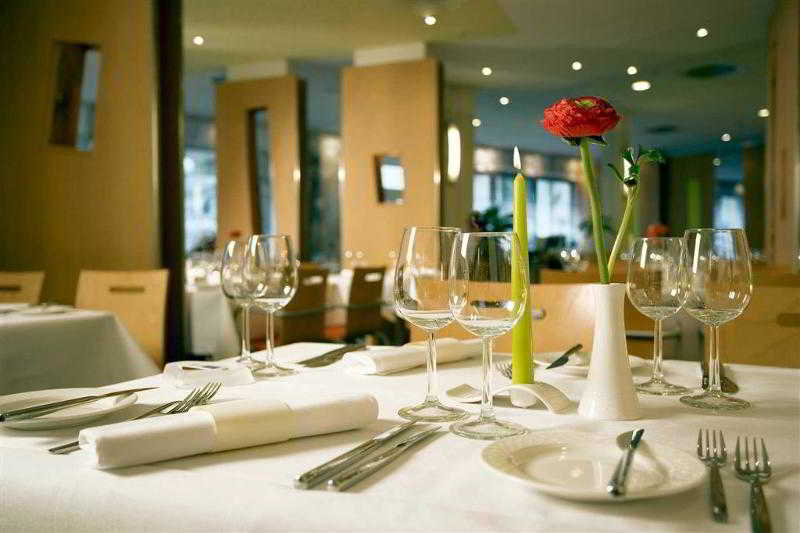 Novotel Frankfurt City Francoforte sul Meno Esterno foto
