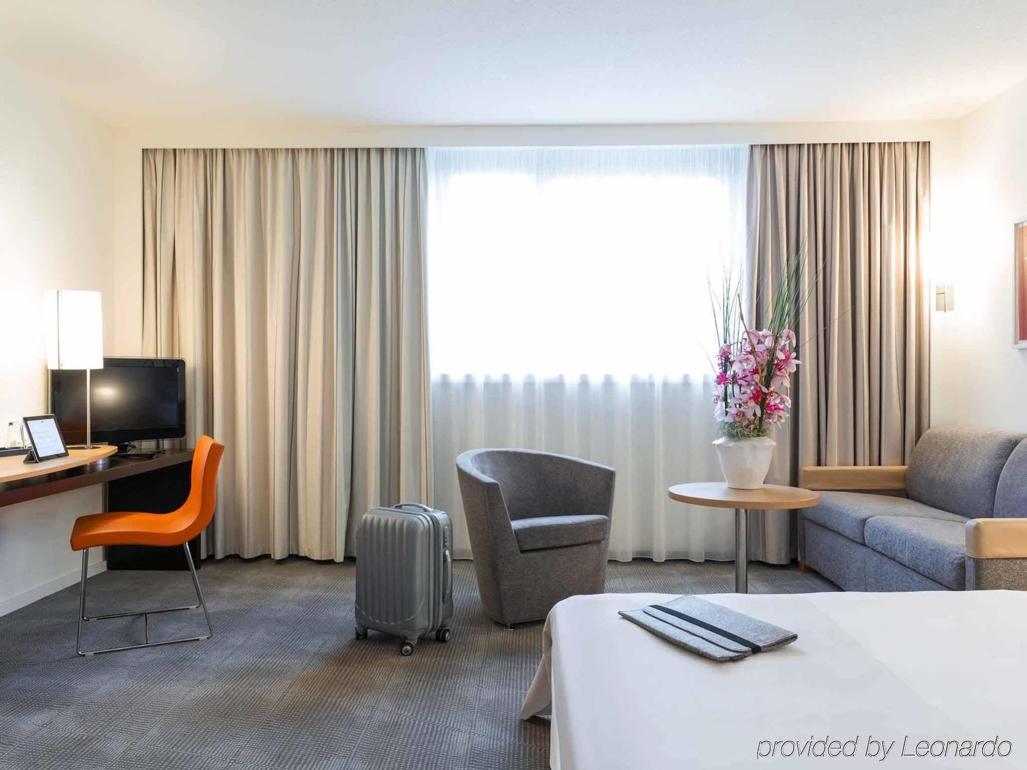 Novotel Frankfurt City Francoforte sul Meno Esterno foto